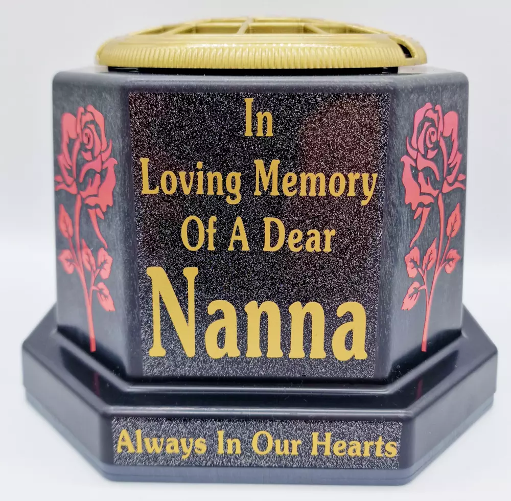 Nanna Graveside Flower Pot Memorial Gift Gold Writing with Roses